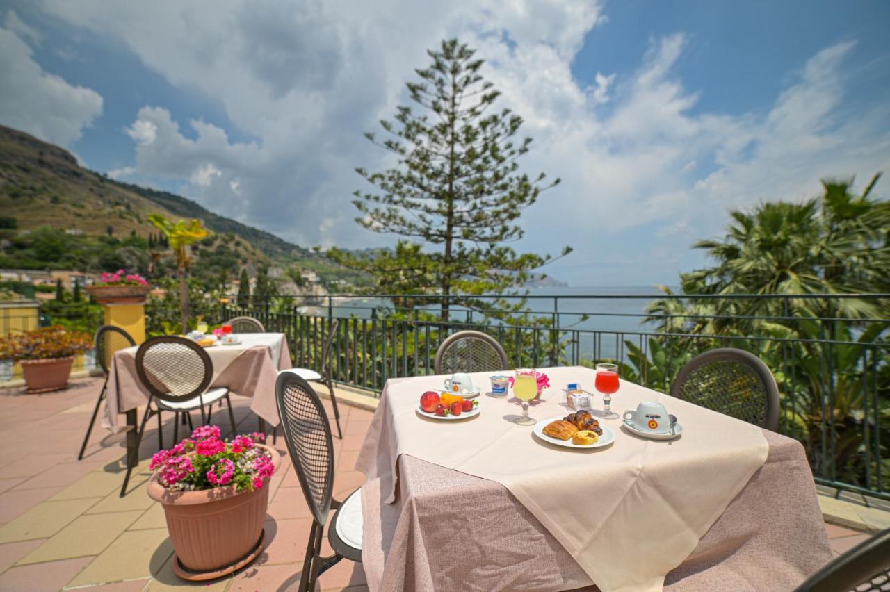 Hotel Baia Delle Sirene Таормина Экстерьер фото