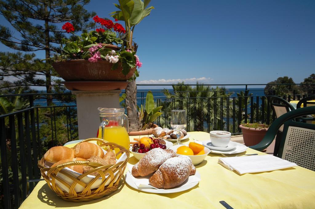 Hotel Baia Delle Sirene Таормина Экстерьер фото